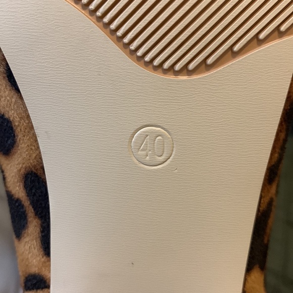 Cheetah booties - Picture 5 of 5